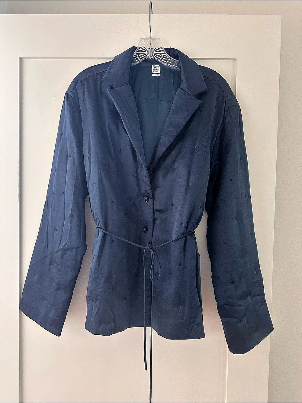 Totême Satin Cushion Dinner Jacket Silk Jacket in Blue Size 38